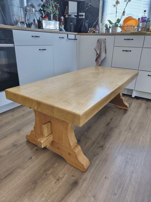 Масивна холна маса дъб