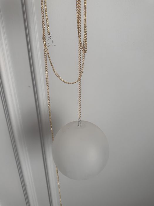 Продам люстру новая