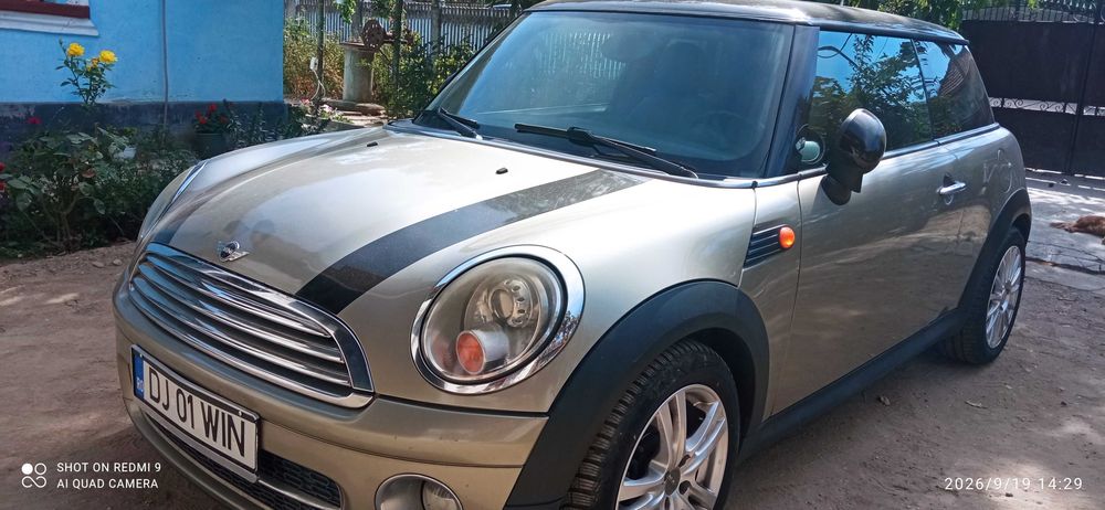 Mini cooper  1.6 diesel vând sau schimb