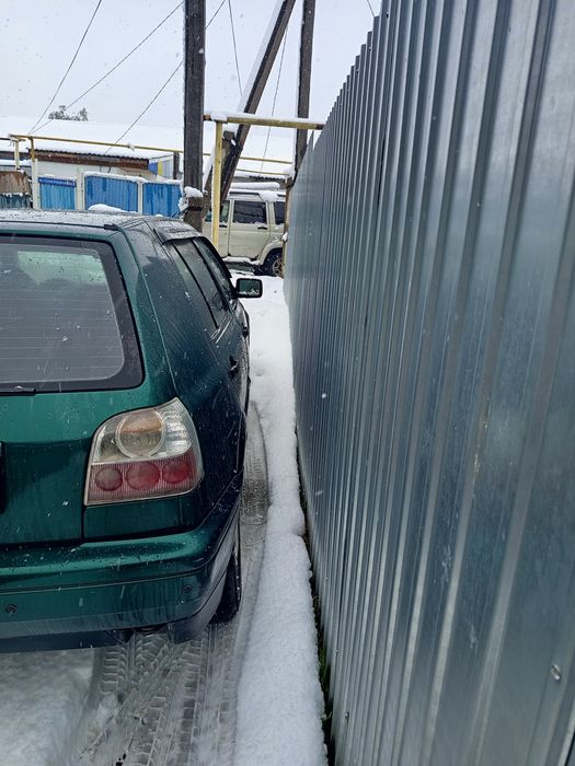 Продам гольф 3  возможен торг