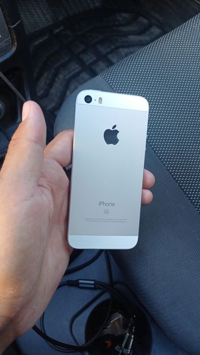 Iphone 5 se laa.