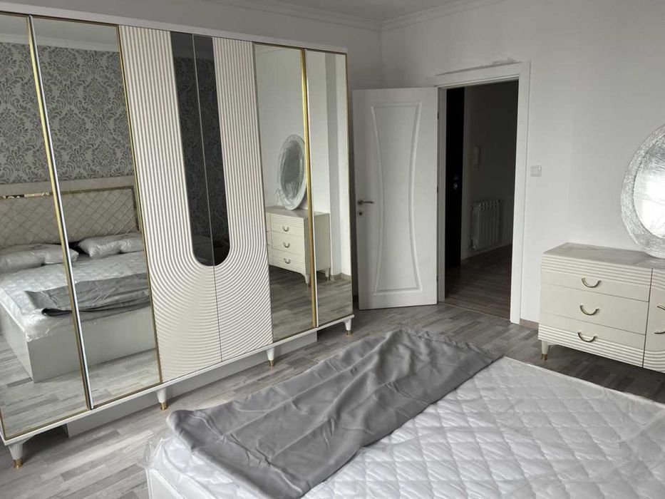 Дава се под наем Двустаен апартамент в Пловдив, Остромила - 60 кв.м за 275 € - Снимка #4