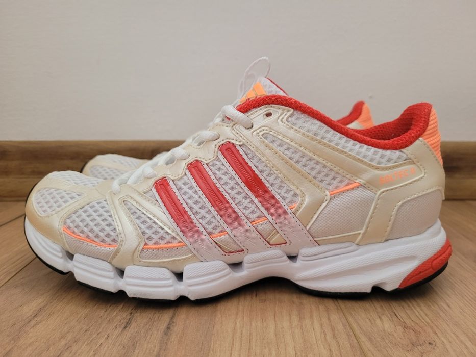Като нови!Маратонки Adidas Soltec 2-38 номер