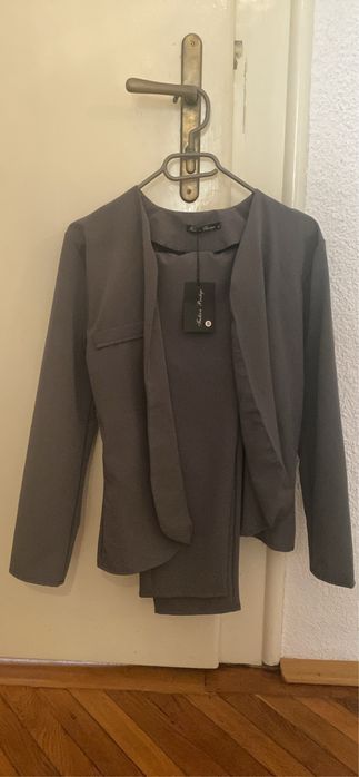 Costum dama marimea S