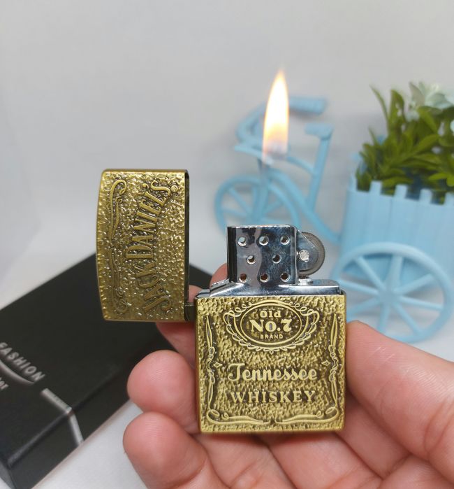 Газовые зажигалки. Подарочная зажигалка.  Газовая зажигалка на подарок