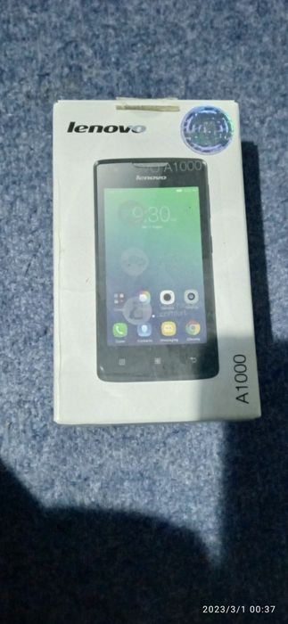 Телефони за части