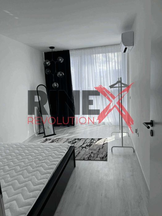 Дава се под наем Двустаен апартамент в Пловдив, Център - 70 кв.м за 700 € - Снимка #3