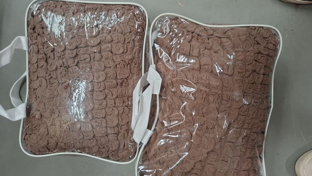 Set huse canapea si 2 fotolii. Material gofrat. Diverse culori. Noi!