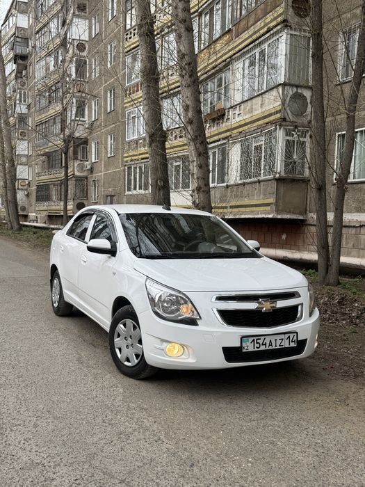 Шевролет кобальт