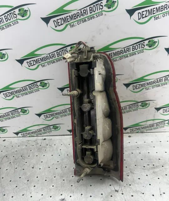 Lampa / Tripla stop stanga pe aripa Ford Transit 2006