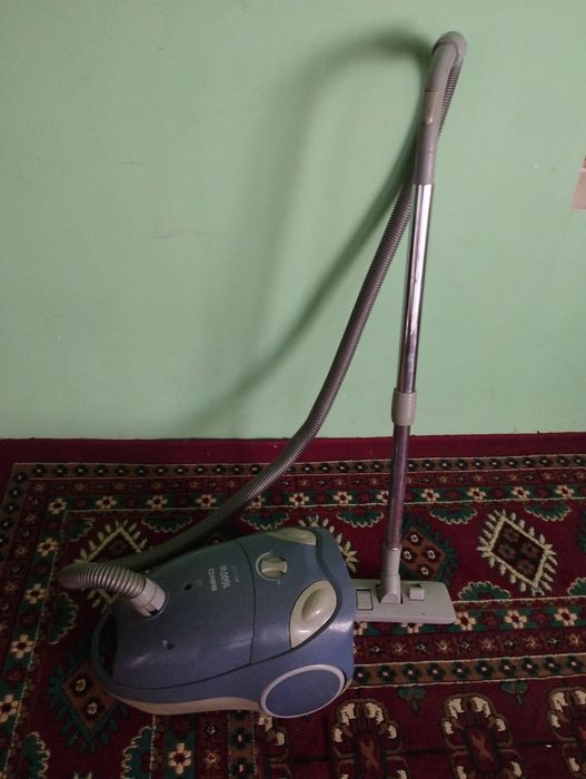 Продаётся пылесос beko
