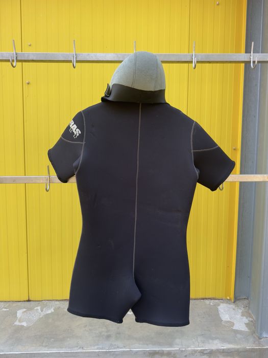 Costum scurt neopren Sopras Sub, mărimea 6 (L-XL), cu cagulă