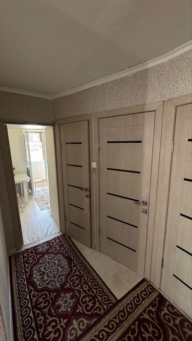 Продается 4 комнатная квартира