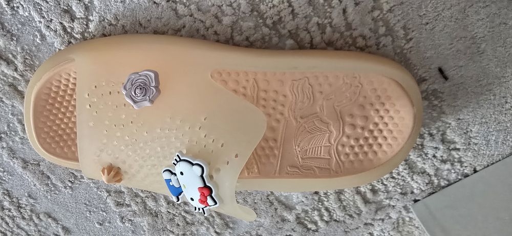 Vand papuci Burberry marshmallow stingray 39