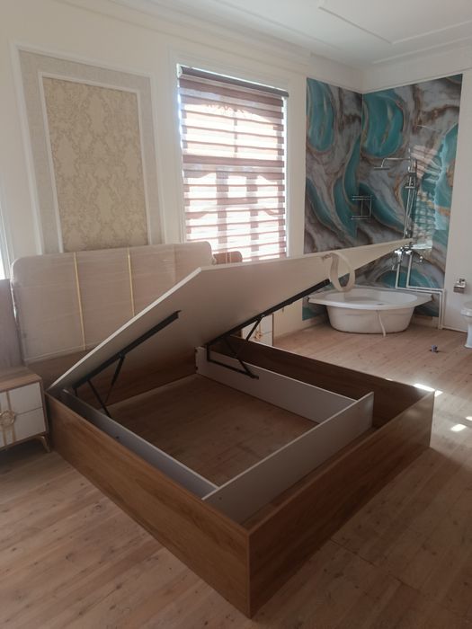 Divan trimo tumbochka