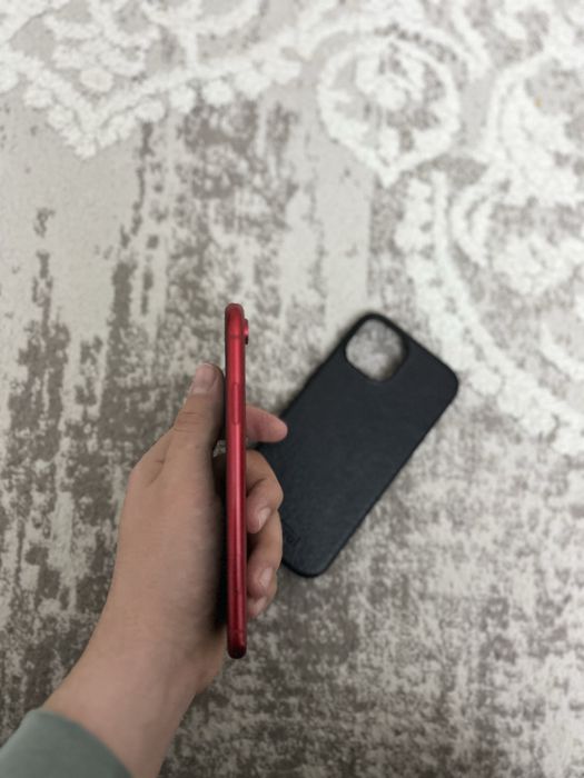 Продам Айфон Хр в отличном состояние