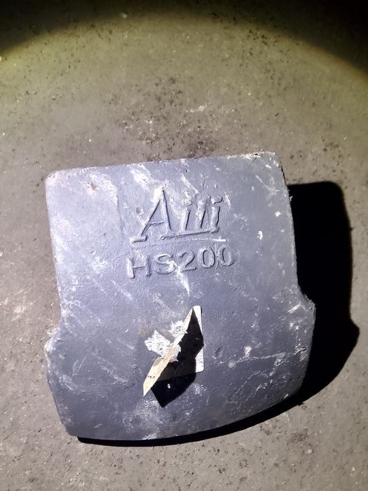 Детали на спецтехнику