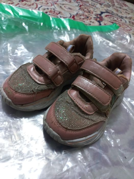 Детская обувь  на 2, 3 ,4 года