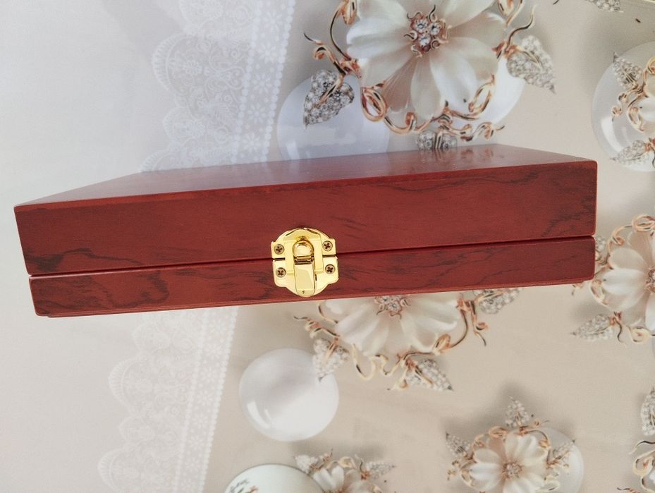 Набор винных аксессуаров