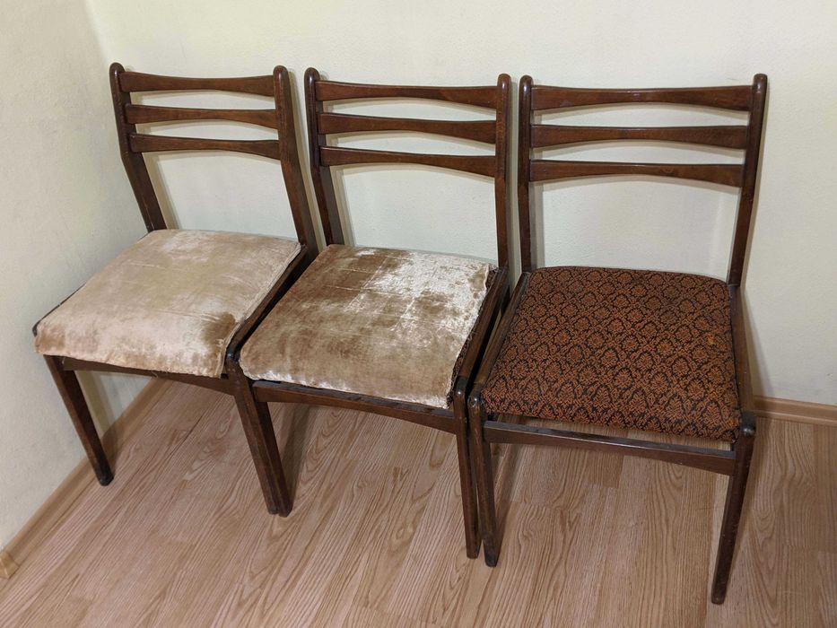 Стол 3 БРОЯ масивно дърво