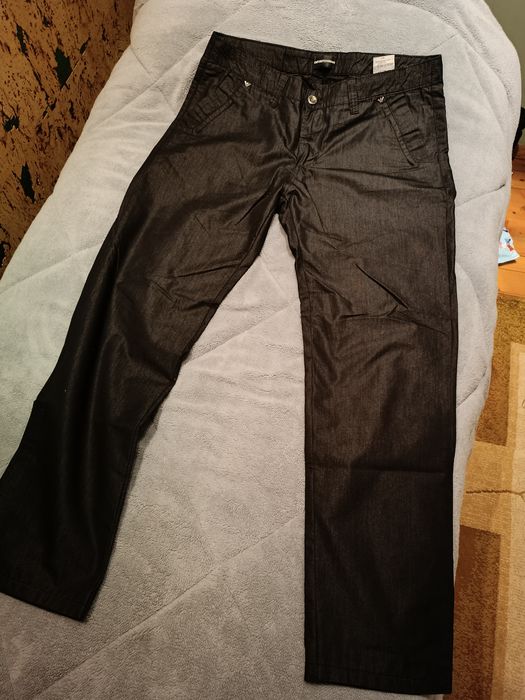 Мъжки панталон Armani.