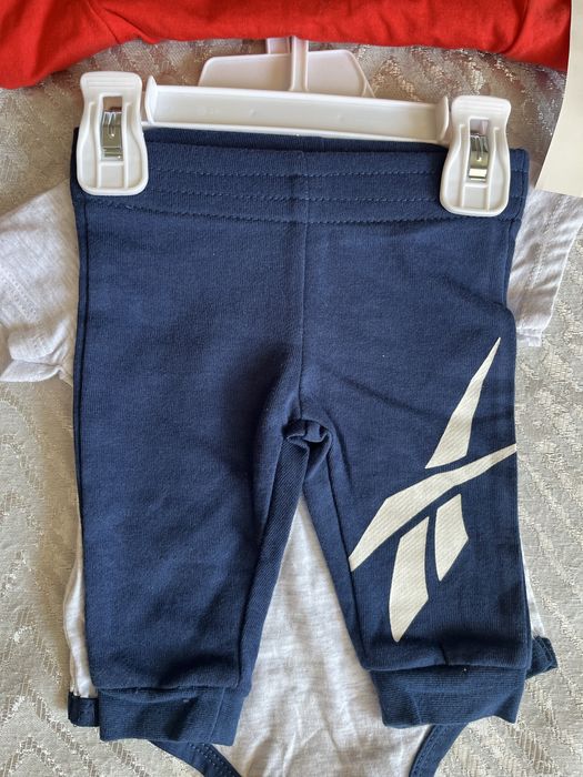 Сет от три части на Reebok