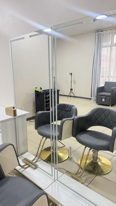 айна салонга биыктыгы  2м