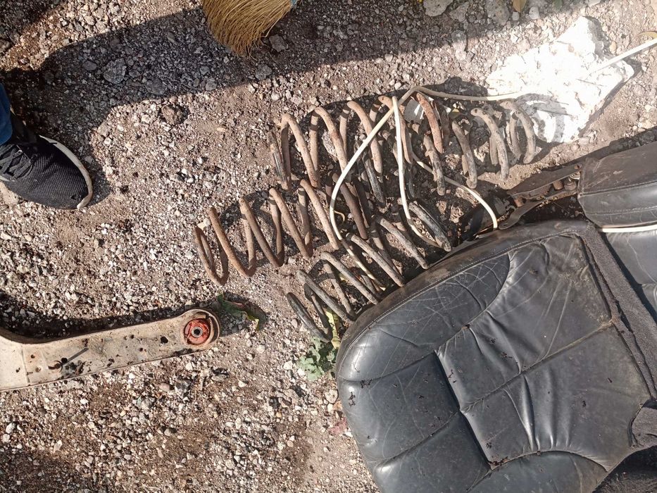 Само на части JEEP