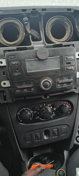 Dezmembrez Dacia Logan 2019 motor 0.9 turbo cu gpl