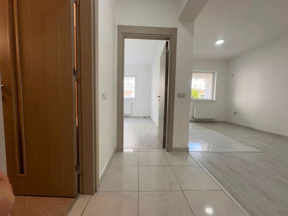 Vând apartament 2 camere