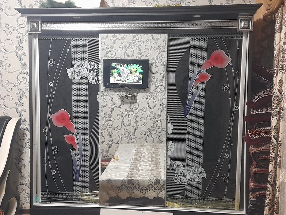 Yotoqxona uchun spalne va shkaf kamplekt