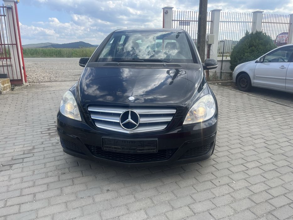 Piese mercedes b 180 cdi