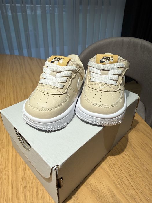 Детски кецове Nike Air Force Low Easy On