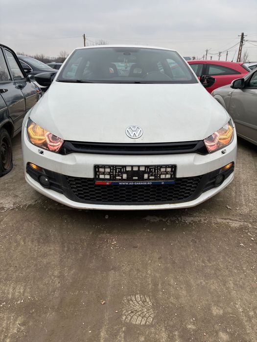 Far stanga dreapta  volkswagen Scirocco