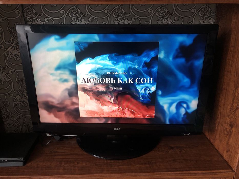 Телевизор LG d 107 ЖК