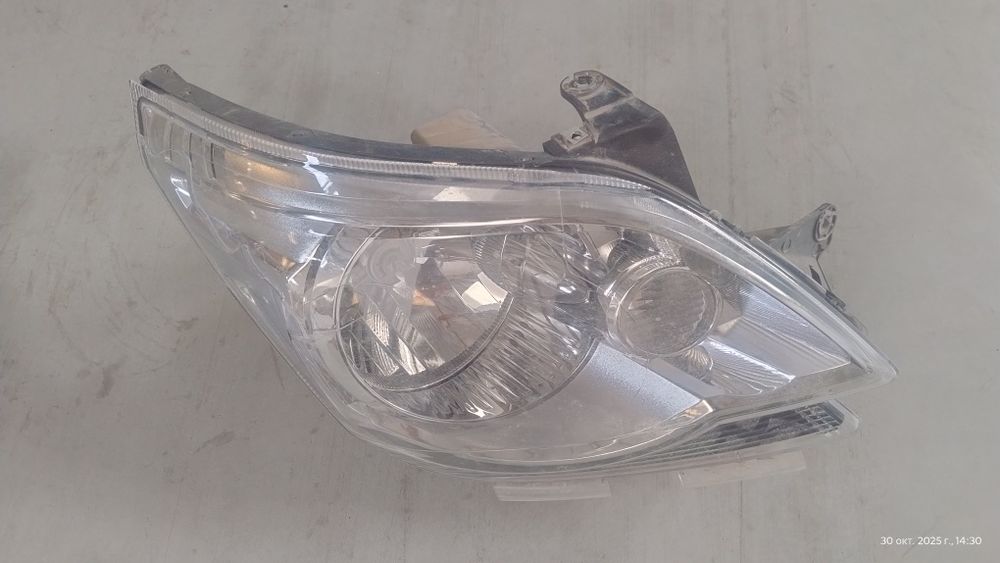 Фара правая Шевролет Кобальт