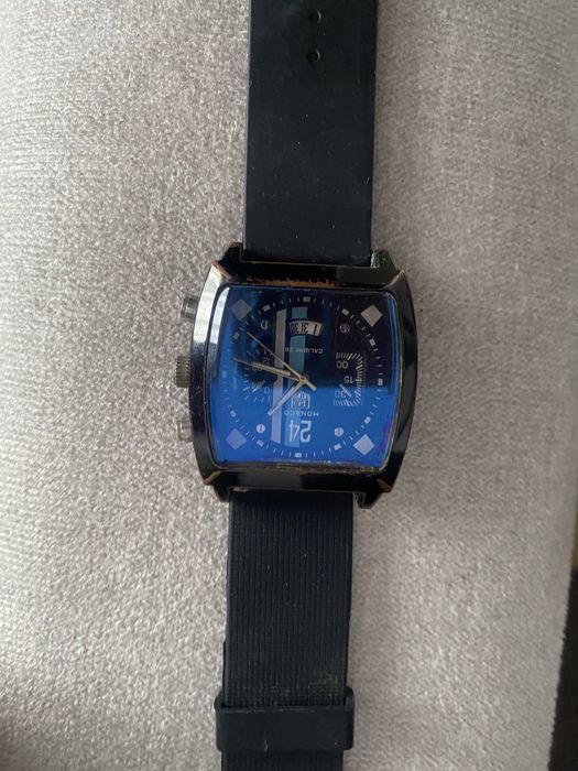 Vand ceasuri de firma