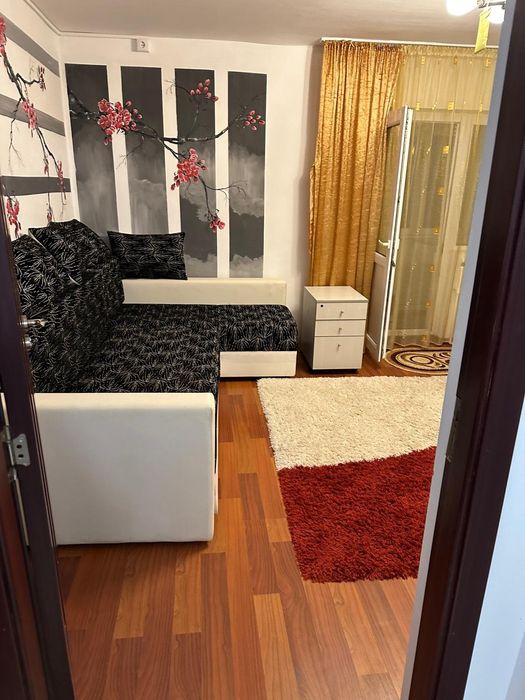 Vând apartament cu 2 camere