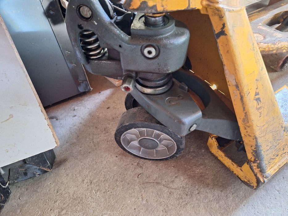 Transpalet manual Jungheinrich 2200 kg