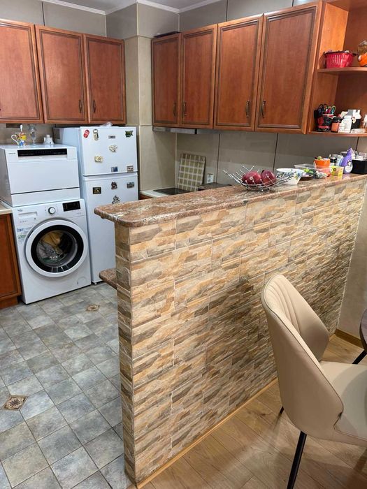 Продава се Двустаен апартамент в София, Люлин 3 - 62 кв.м за 3194 €/кв.м - Снимка #2