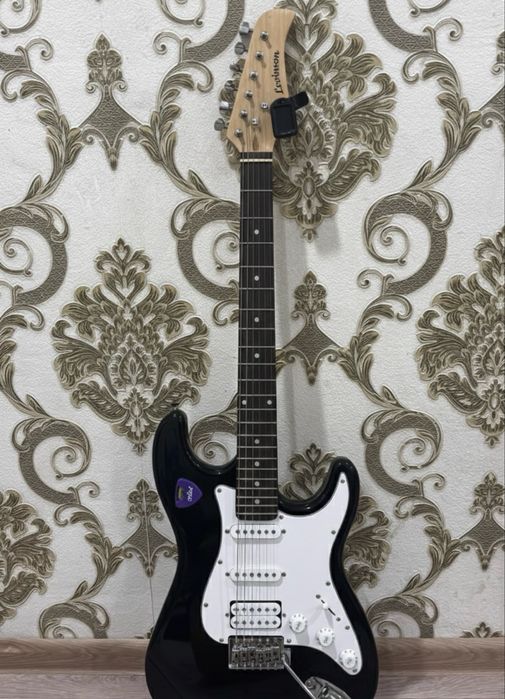 Электрогитара Levinson