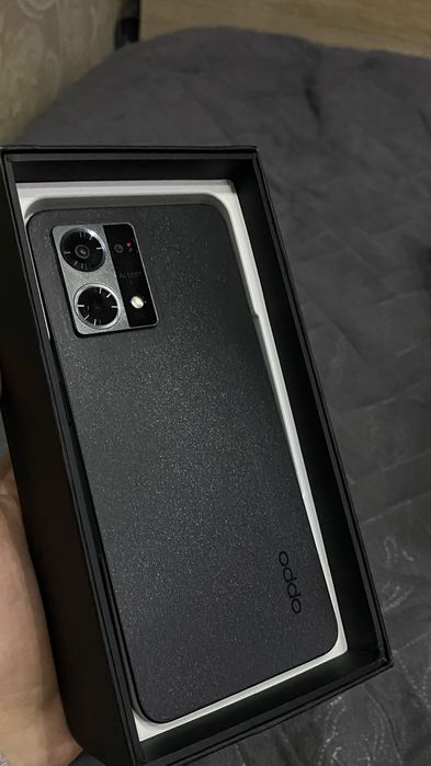 Продаются телефоны