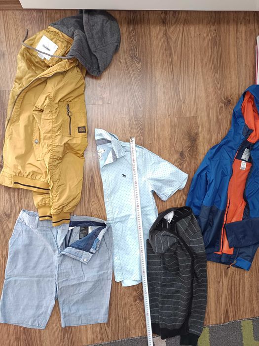 Дрехи за височина от 152 до 158см.