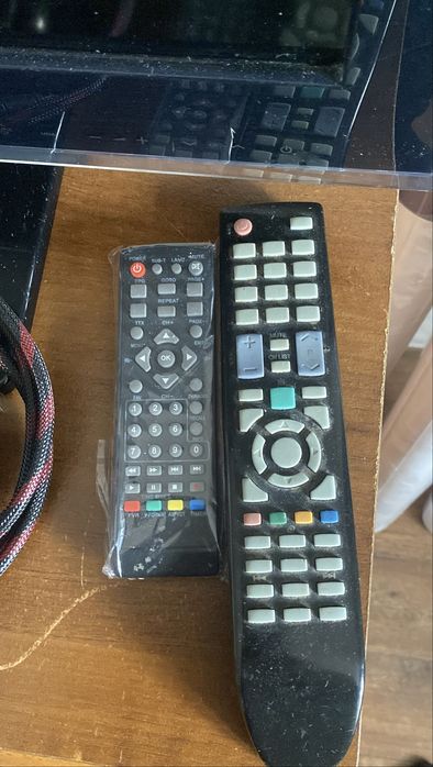 Телевизор SAMSUNG