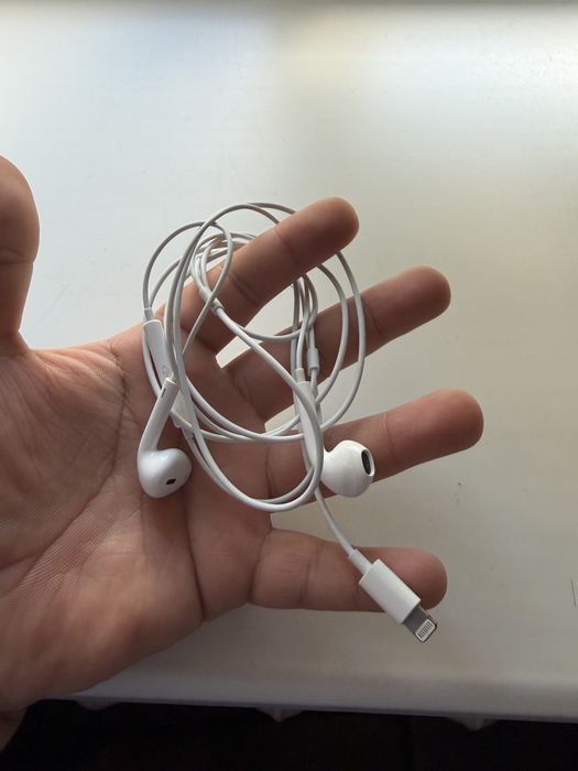 Earpods lightning оригинал