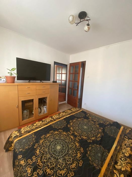 Apartament complet renovat, 3 camere, Cartier Grui-Campulung