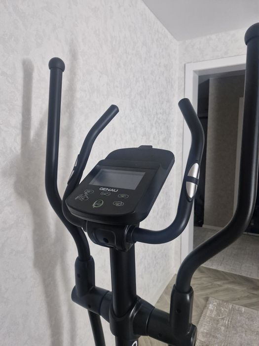 Элиптический тренажёр