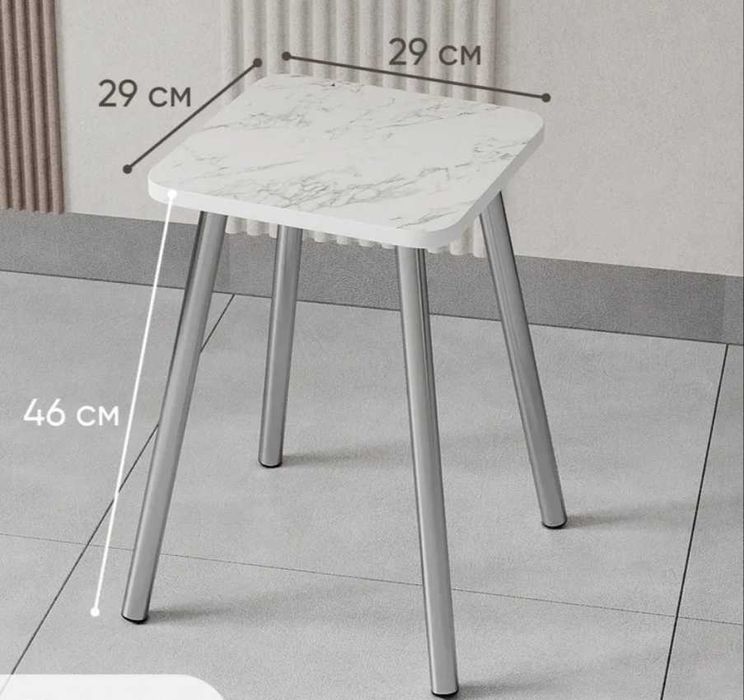 Тумбочка для обуви. Табуретки.