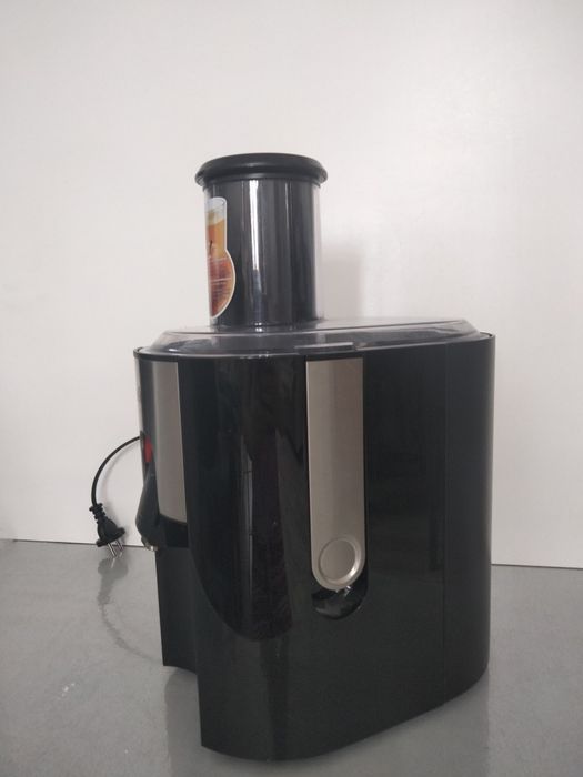 Продается соковыжималка