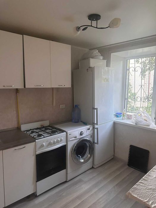 Продам 2 комнатную квартиру